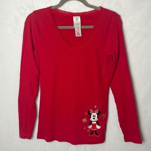 Disney Tops - Disney Vintage‎ Minnie Mouse Lace Trim Top